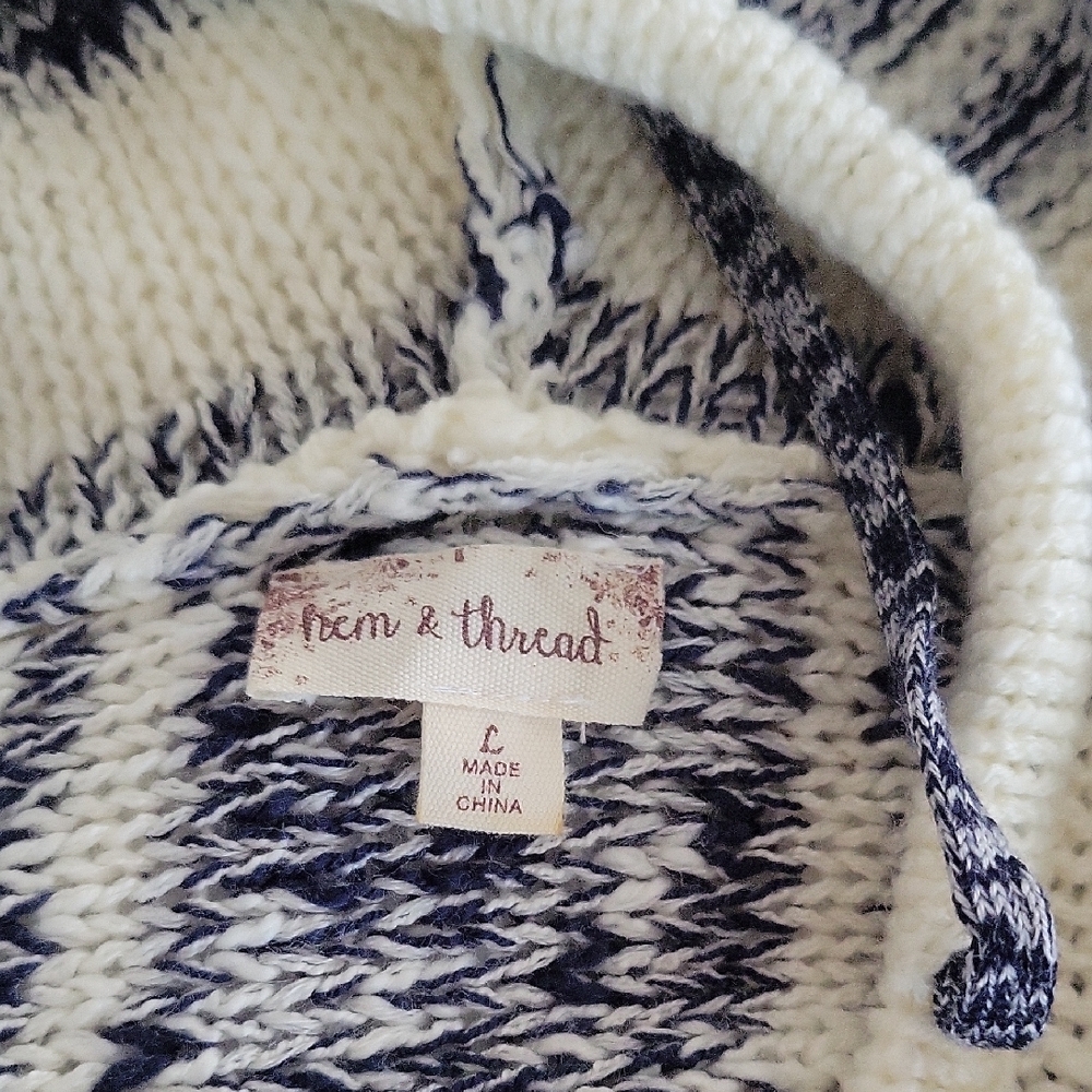 Hem & Thread Navy and Cream Hooded Sweater - Picture 2 of 7
